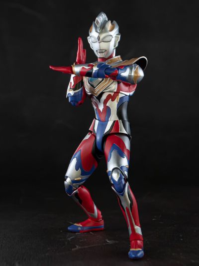 S.H.Figuarts 泽塔奥特曼 伽马未来