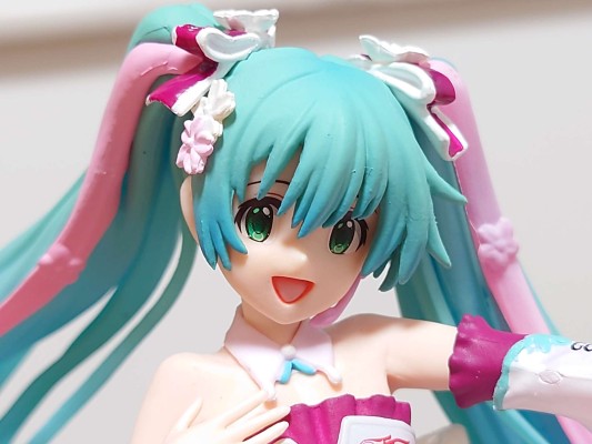 Espresto Racing 初音未来 2019 晴着ver.