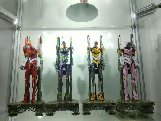 RG 福音战士新剧场版：Q 泛用人型决战兵器 人造人EVA 正规实用型(Wille Custom) 8号机α