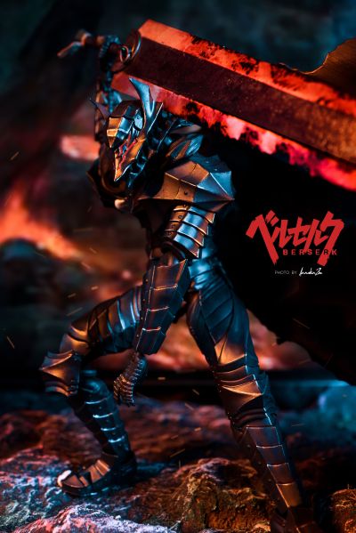 figma#410 剑风传奇 格斯 狂战士的甲胄ver. (重涂骷髅冠版)