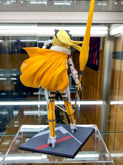 良笑&Type-Moon赛车系列 阿尔托莉雅·Lily 赛车女郎