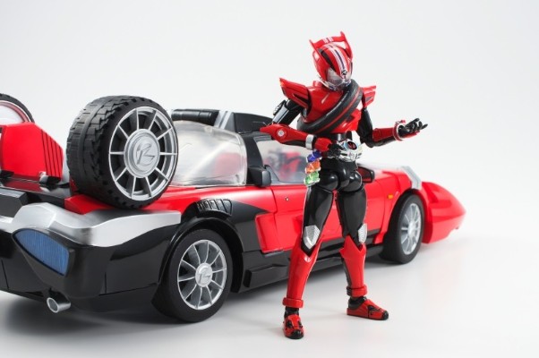 S.H.Figuarts  特莱多隆