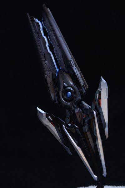 无缝可动手办 BEATLESS -没有心跳的少女- 蕾西亚