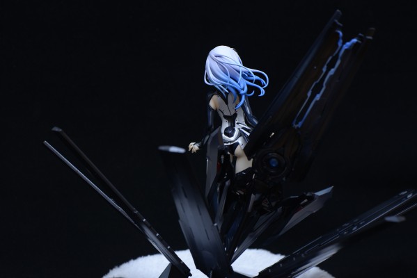 无缝可动手办 BEATLESS -没有心跳的少女- 蕾西亚