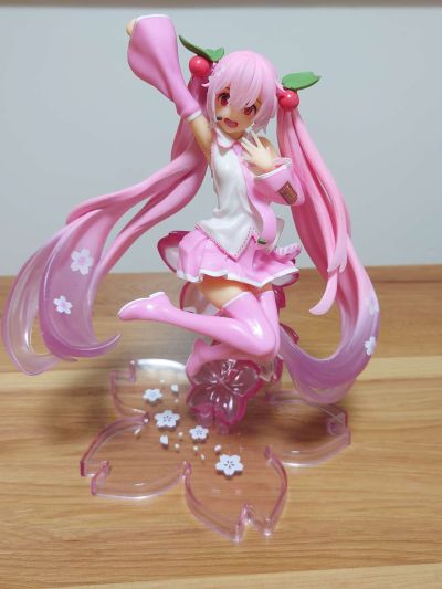 TAITO赏主店 初音未来系列 樱花未来 跃动