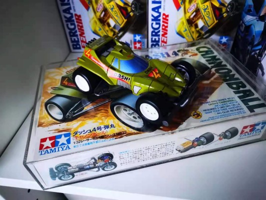 迷你四驱车系列 No.18015 1/32 四驱小子 Dash02 燃烧太阳（T1底盘）