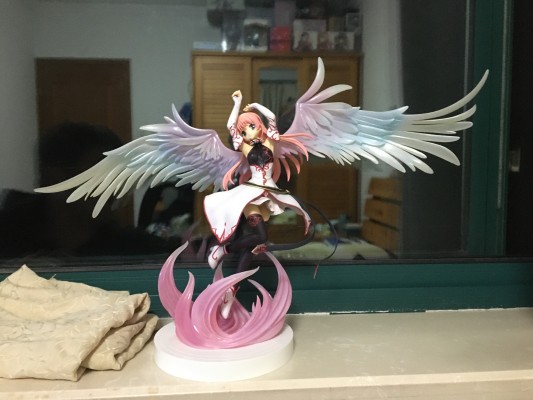 秽翼的尤斯蒂娅 尤斯蒂娅・阿斯特莉亚 -炽天使版-