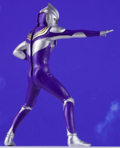 英雄勇像 迪迦奥特曼 迪迦奥特曼 空中型