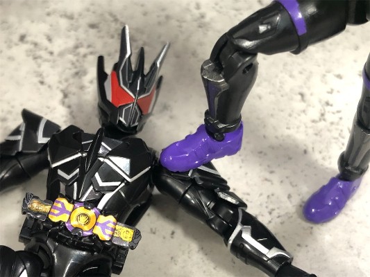 装动 假面骑士圣刃 Book7