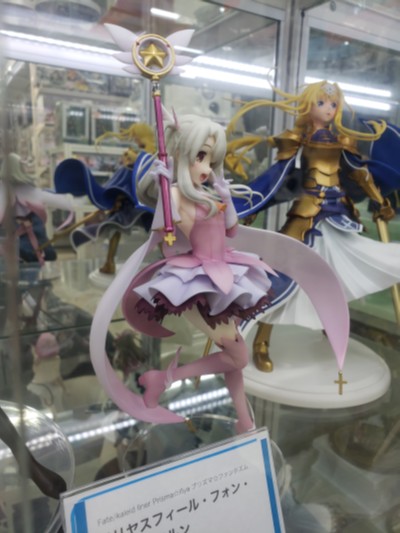 Fate/kaleid liner 魔法少女☆伊莉雅 Prisma☆Phantasm 伊莉雅斯菲尔·冯·爱因兹贝伦