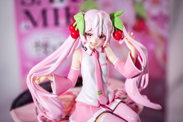 压泡面手办 VOCALOID 初音未来 樱花未来