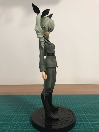 COMMANDER GIRLS COLLECTION 少女与战车 アンチョビ 通常版 
