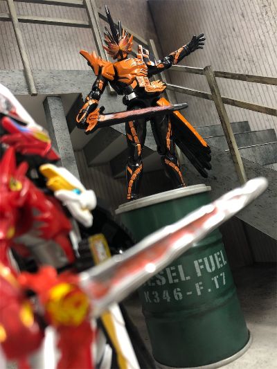 装动 假面骑士圣刃 Book7