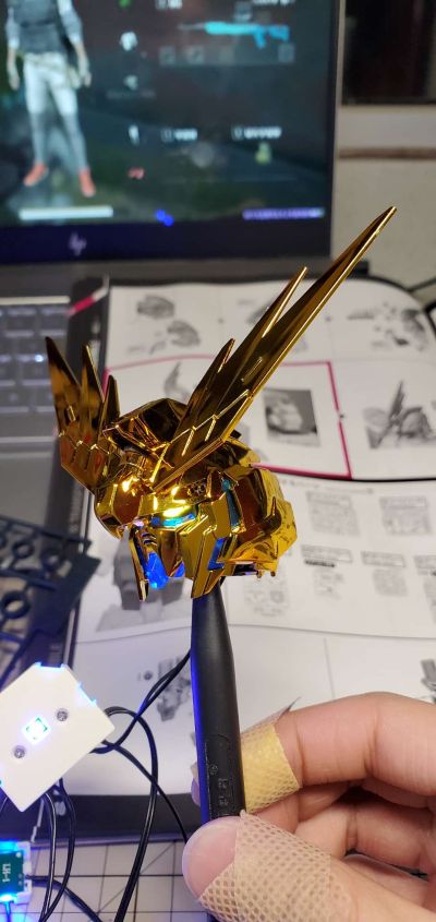 PG 1/60  独角兽高达3号机 菲尼克斯（机动战士高达NT版）