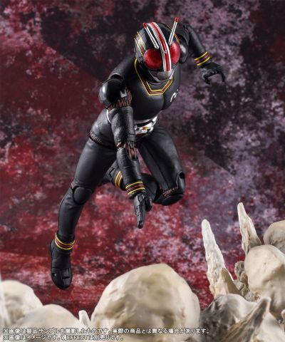 S.H.Figuarts(真骨雕制法)  假面骑士暗日