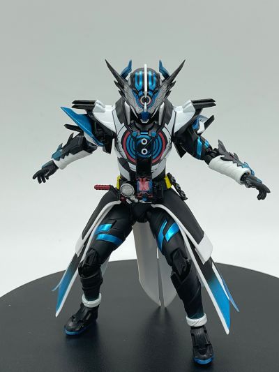 S.H.Figuarts 创骑 新世界 假面骑士克罗兹 假面骑士克罗兹 埃伯尔形态