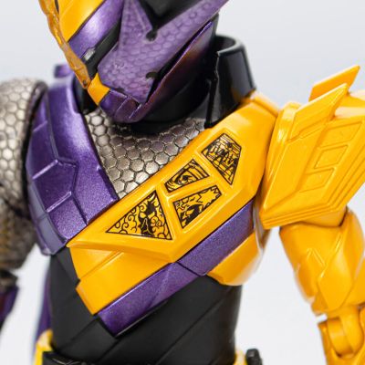 S.H.Figuarts 假面骑士创骑 假面骑士创骑 忍者漫画形态