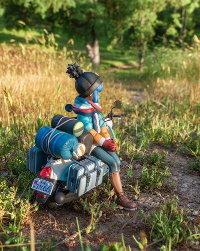 摇曳露营△ 各务原抚子