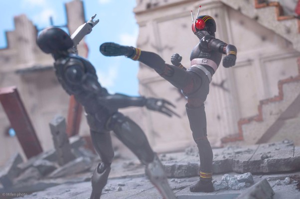 S.H.Figuarts(真骨雕制法)  假面骑士暗日