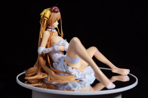 公主与伯恩 牛奶姬