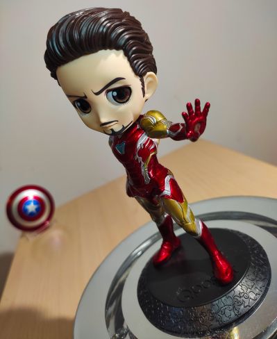 Q Posket 复仇者联盟4：终局之战 トニー·スターク&钢铁侠 マーク85 