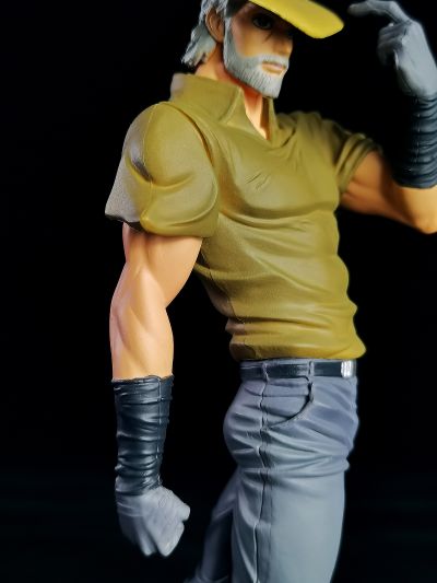 DX手办 JoJo的奇妙冒险&スターダストクルセイダース 乔瑟夫・乔斯达 