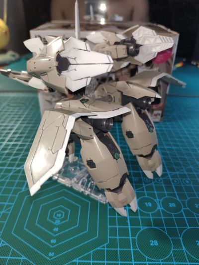 桌面军队  机甲爱丽丝 兼志谷设乐