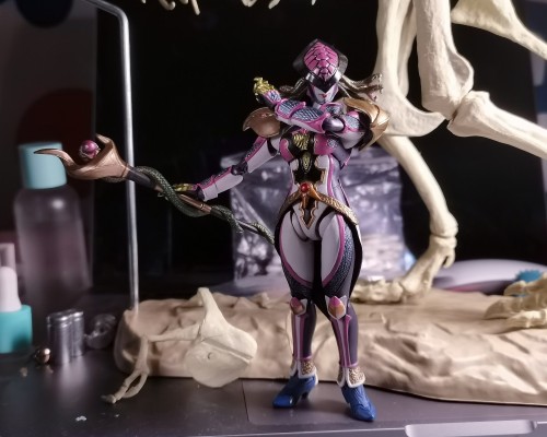 S.H.Figuarts 美杜莎幻魔