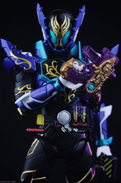 S.H.Figuarts 假面骑士恶霸 鼎盛形态