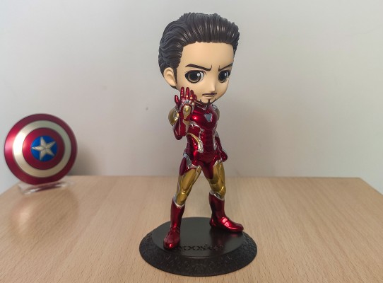 Q Posket 复仇者联盟4：终局之战 托尼·史塔克 & 钢铁侠 Mark 85 战斗Ver.