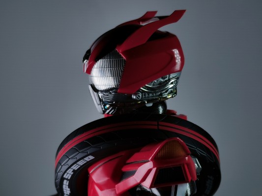 RAH 编号710  假面骑士驰骑 飙速型