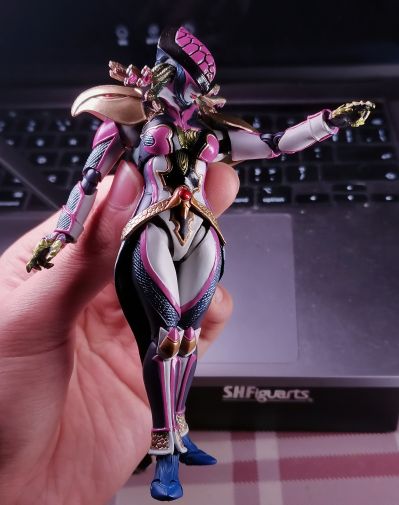 S.H.Figuarts 美杜莎幻魔