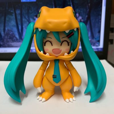 粘土人#1439  初音未来 数码宝贝20周年 亚古兽布偶装