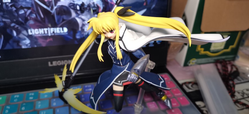 figma#009 魔法少女奈叶StrikerS 菲特·泰斯塔罗沙 战斗夹克