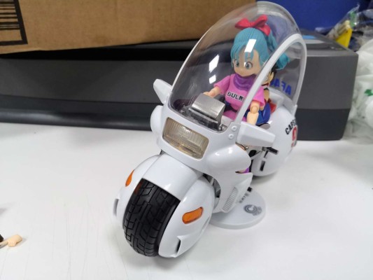 S.H.Figuarts   布玛的摩托-万能胶囊九号-