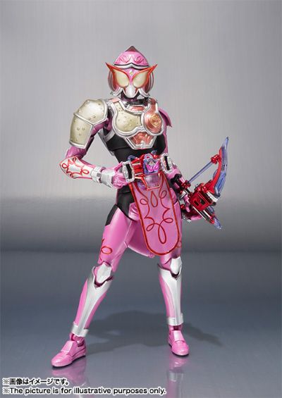 S.H.Figuarts 假面骑士：铠武 假面骑士女王 桃子超能武装