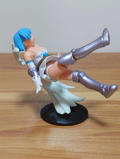 REVOLTECH 女皇之刃 No.004 光明天使 娜娜艾露