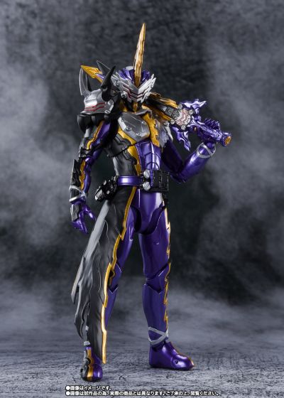 S.H.Figuarts    假面骑士王剑  邪恶之龙