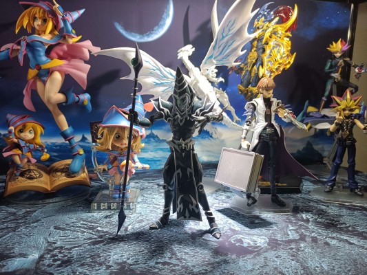 游☆戏☆王－怪兽之决斗 黑魔导少女 with ちびブラマジガール