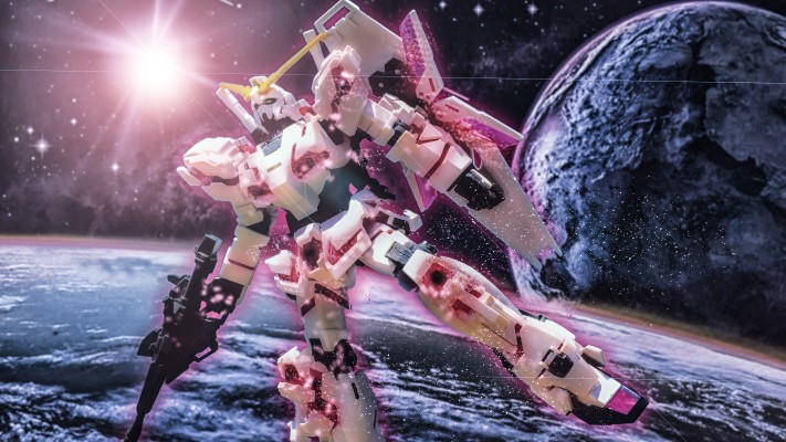 HGUC 1/144 机动战士高达UC RX-0 独角兽高达 毁灭模式 Titanium Finish