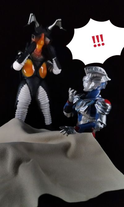 S.H.Figuarts  芝顿 一兆度火球版