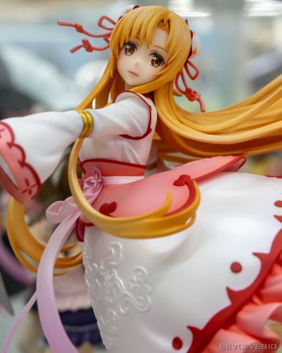 刀剑神域 爱丽丝篇 异界战争 亚丝娜 古风礼袍Ver.