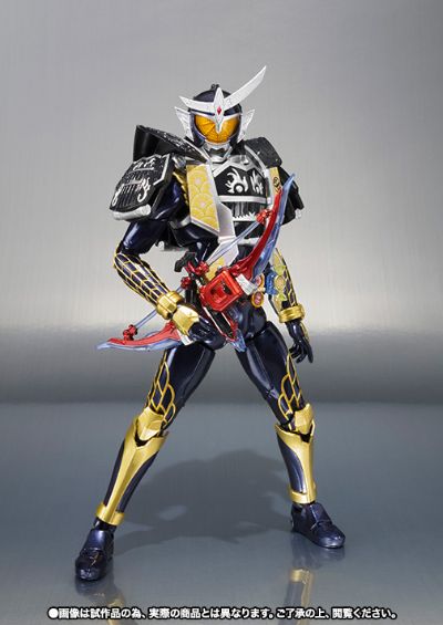 S.H.Figuarts 假面骑士：铠武 假面骑士铠武 阵羽柠檬武装