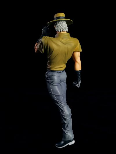 DX手办 JoJo的奇妙冒险&スターダストクルセイダース 乔瑟夫・乔斯达 