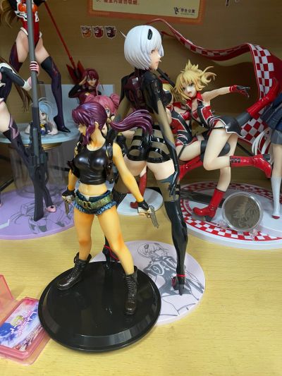 黑・ラグーン レヴィ DX Figure Metallic 