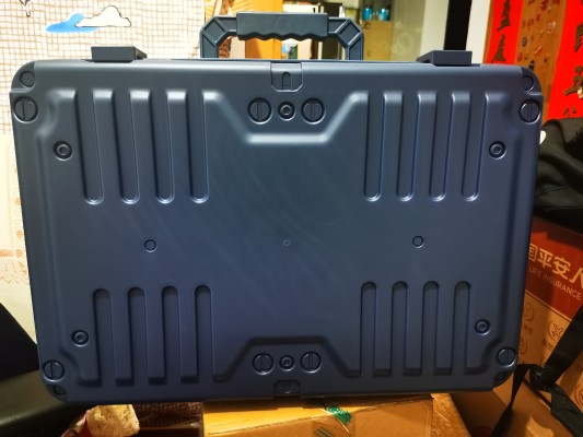 死亡搁浅 育婴仓