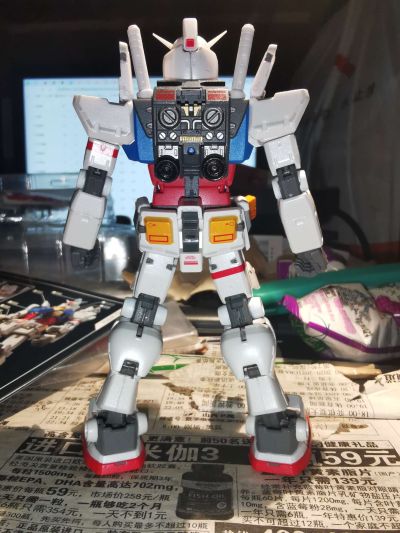 HCM Pro 机动战士高达 逆袭的夏亚 MSN-03 乍得·德卡（邱尼·卡斯专用机）