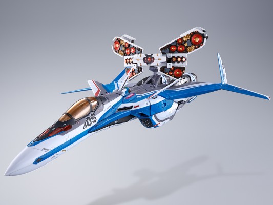 DX 超合金 超时空要塞DELTA 绝对LIVE VF-31J 齐格飞 疾风·伊梅尔曼专用机 【FAULD投影单元装备】