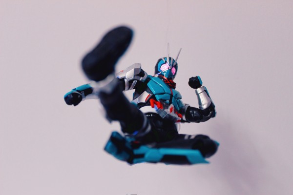 S.H.Figuarts 假面骑士 令和第一世代  假面骑士一型  岩蝗