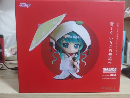 粘土人#303 雪未来 2013 草莓白无垢